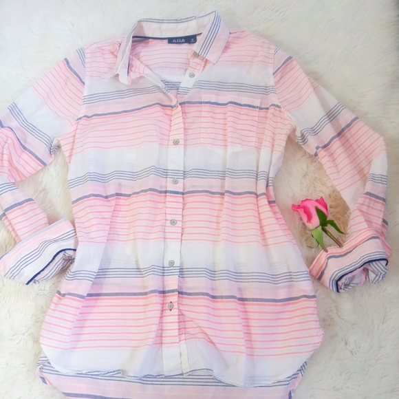 HP🛍️A.N.A A New Approach pink size medium gently worn lightweight button down - Picture 4 of 16